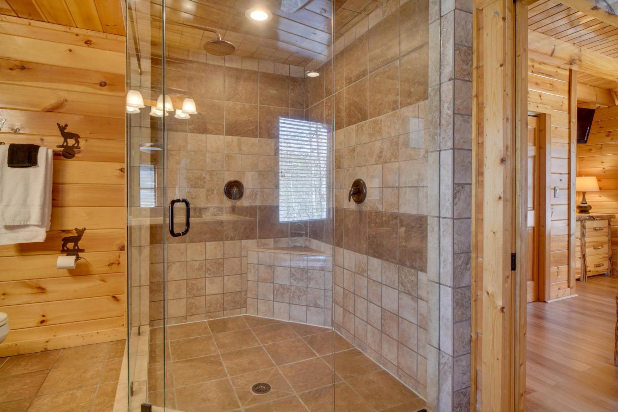 Hatcher Mtn Retreat Sevierville Cabin With Hot Tub! מראה חיצוני תמונה