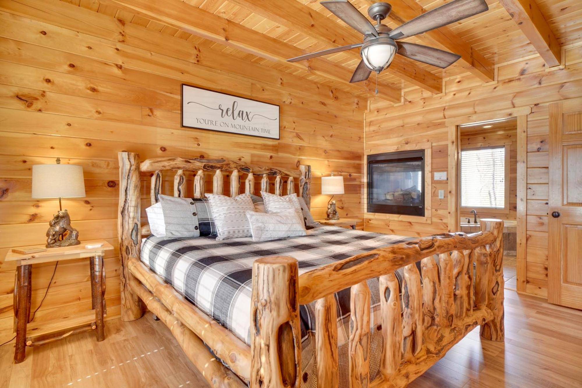 Hatcher Mtn Retreat Sevierville Cabin With Hot Tub! מראה חיצוני תמונה