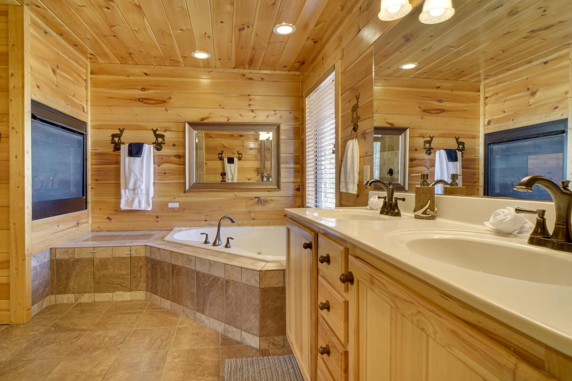 Hatcher Mtn Retreat Sevierville Cabin With Hot Tub! מראה חיצוני תמונה