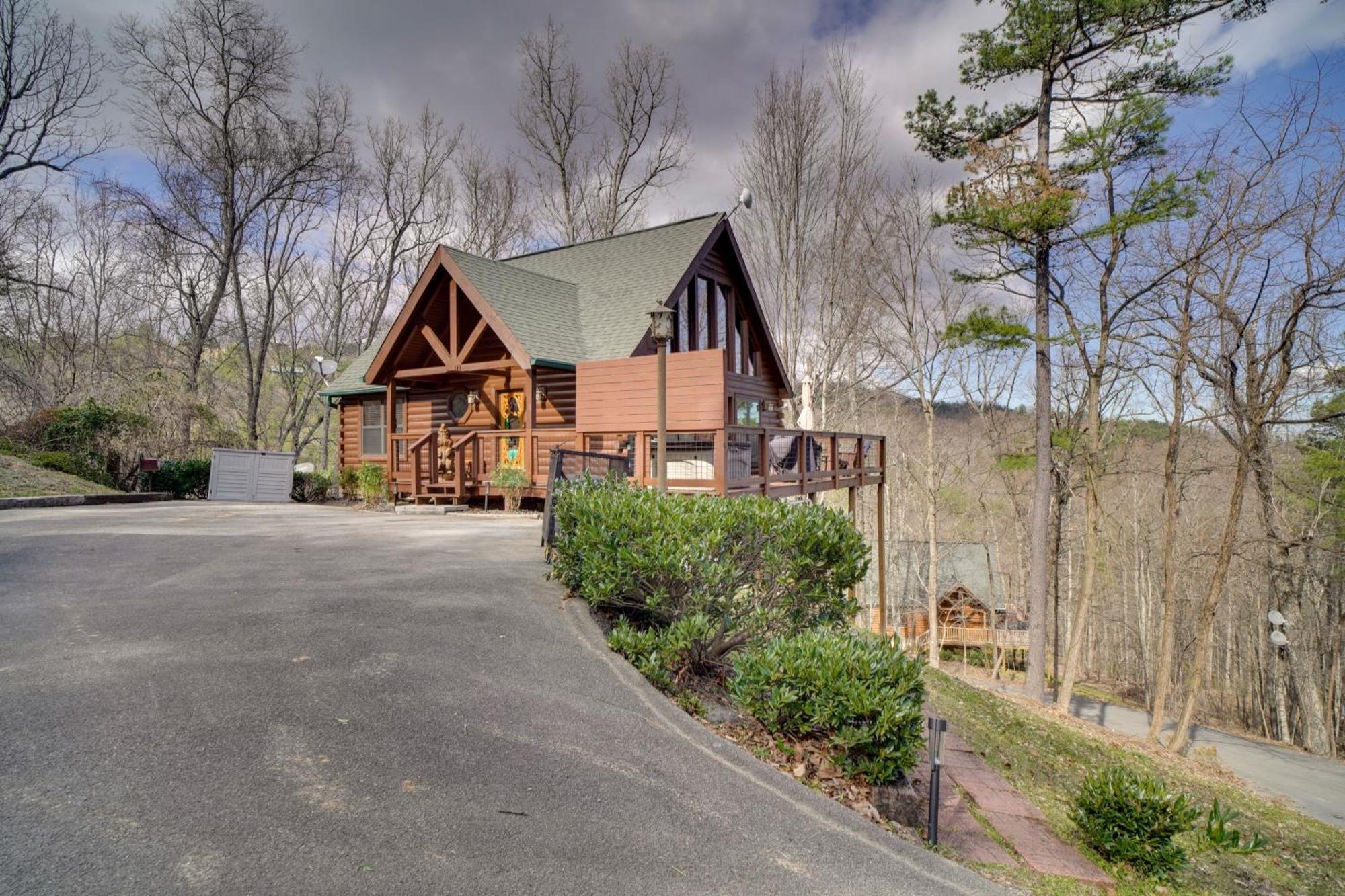 Hatcher Mtn Retreat Sevierville Cabin With Hot Tub! מראה חיצוני תמונה