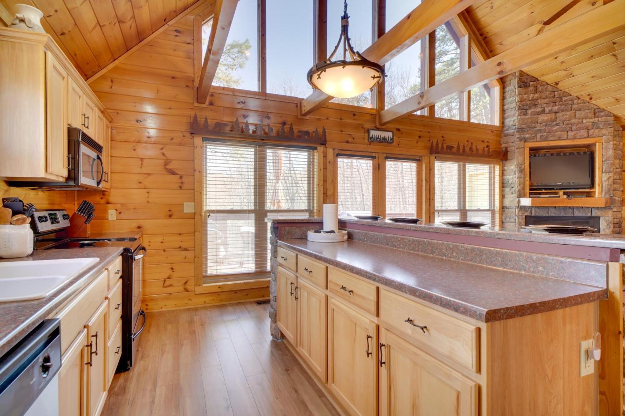 Hatcher Mtn Retreat Sevierville Cabin With Hot Tub! מראה חיצוני תמונה
